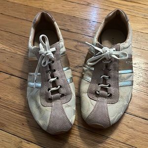 Coach ‘Jayme’ Sneakers Tan signature C print size 8.5